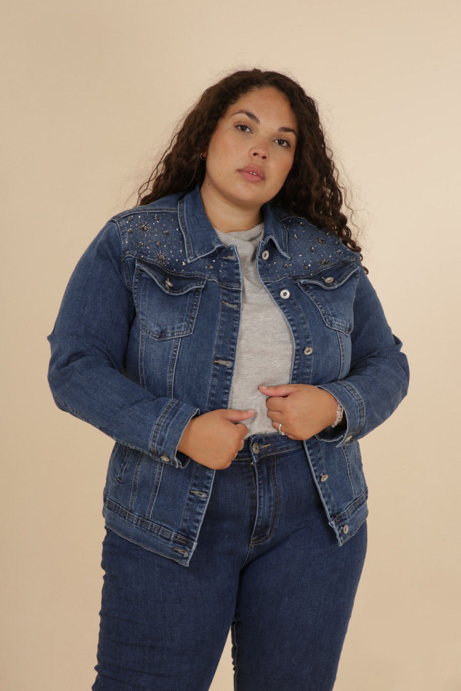 Stretchy jean 2025 jacket plus size