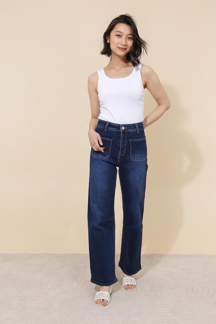 Square pocket details wide leg jeans