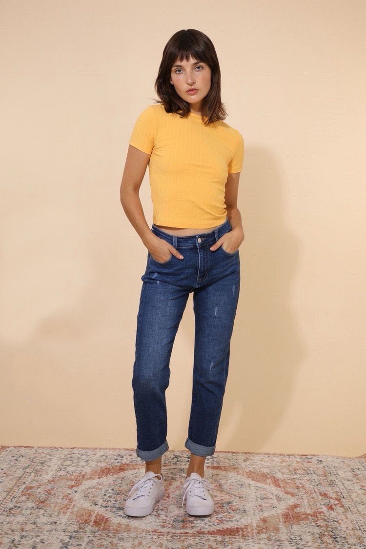 Mom fit stretch jeans in 6 to 14